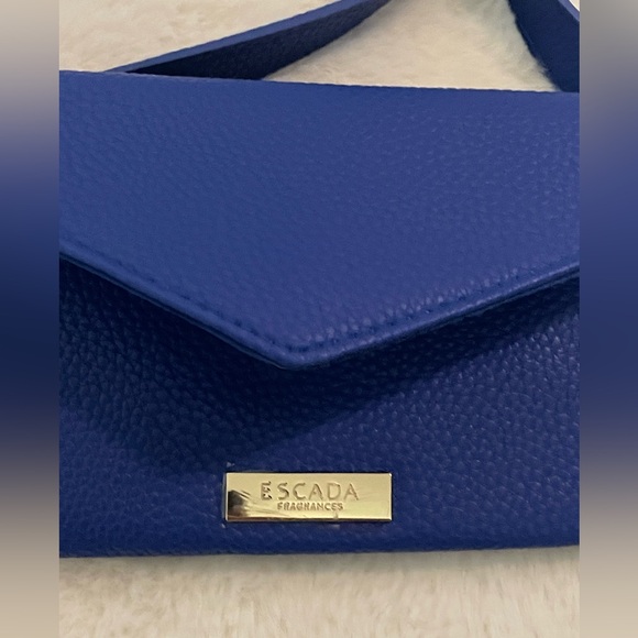Escada Crossbody bag - Picture 3 of 5
